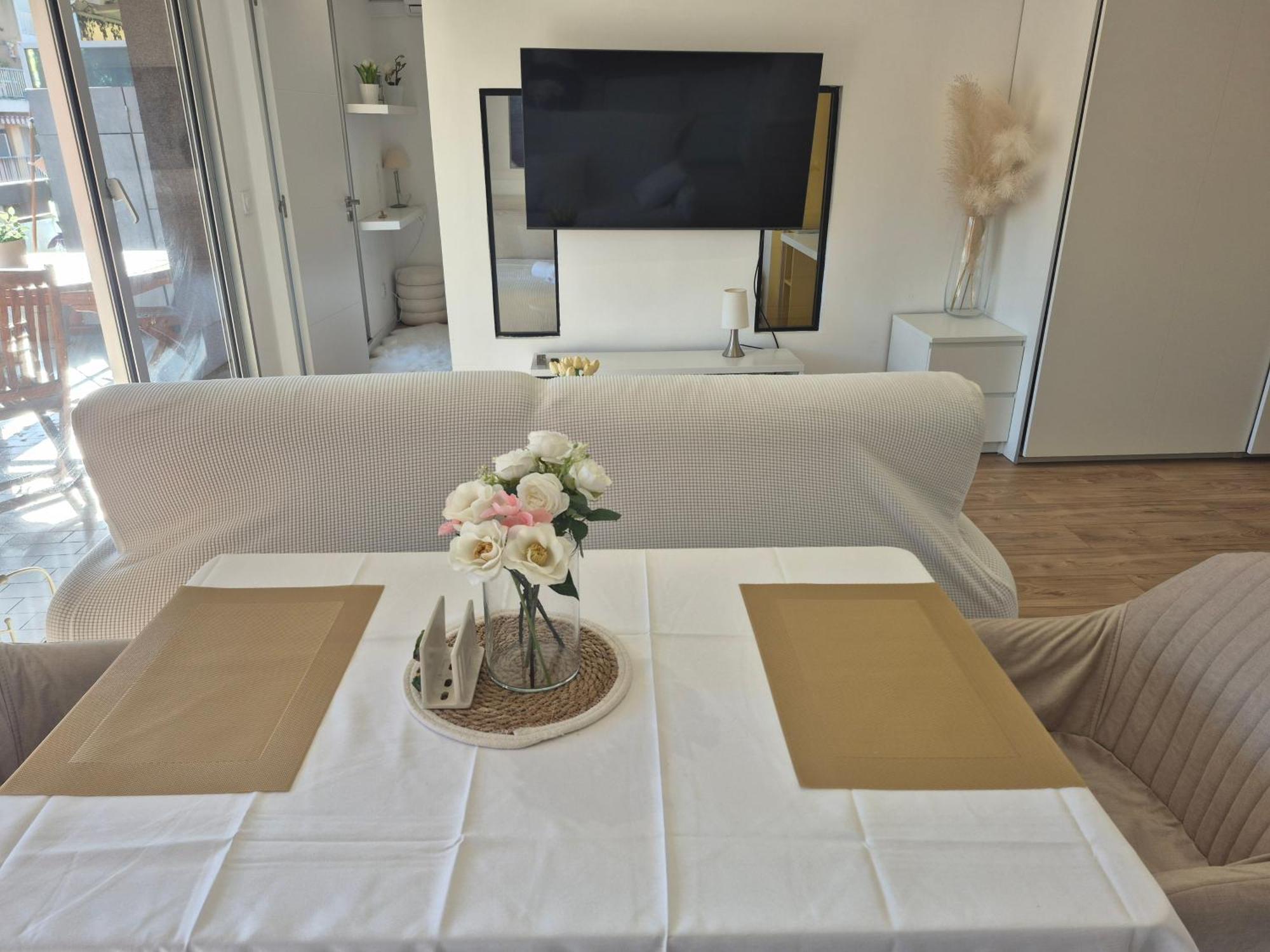 Superbe Luxueux Spacieux 50 M2 Port Appartement *